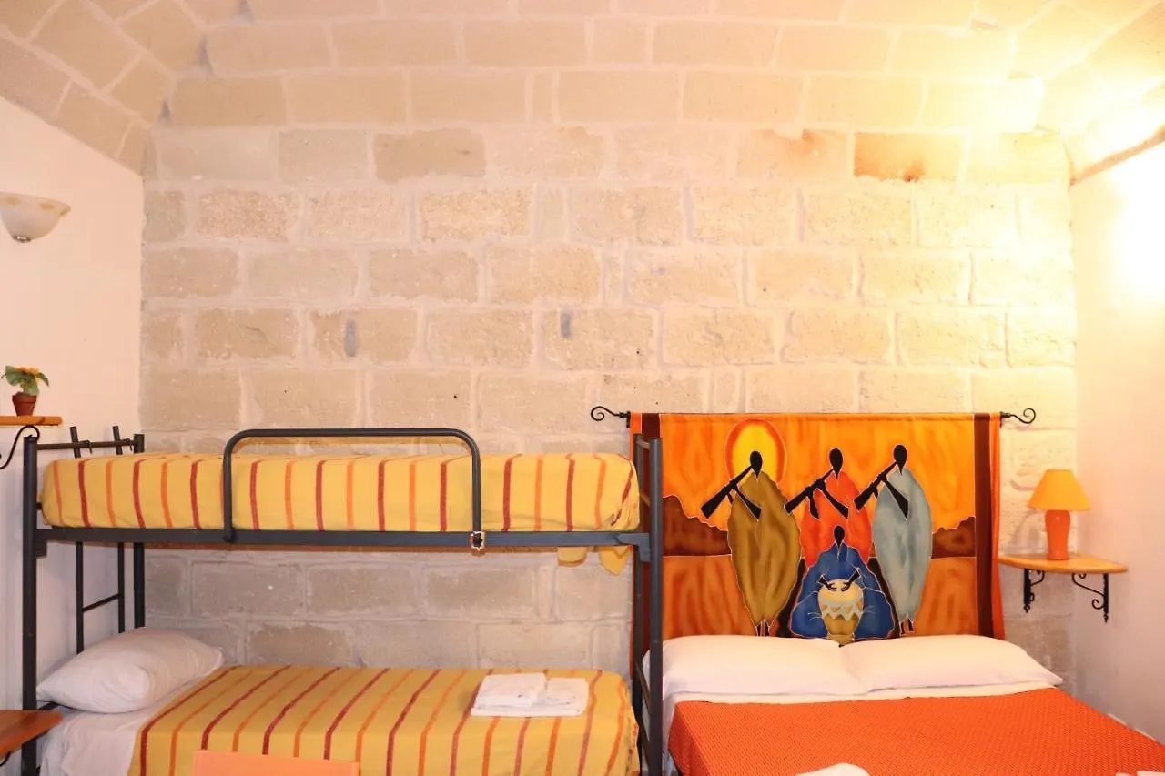 Room In House - Magical Holidays In A Dammuso In Favignana Nestled In A Pine Forest